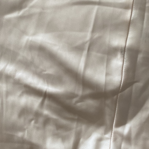 Mura boutique Satin gown - Picture 8 of 8